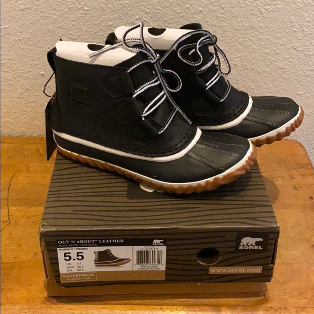 Sorel Out n About Leather
